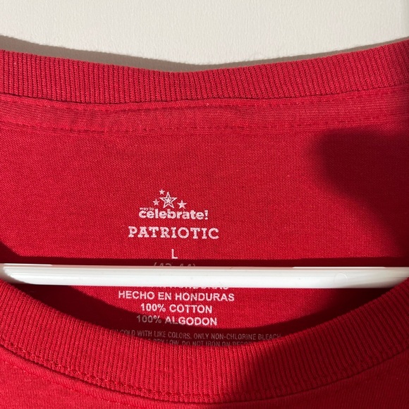 Two Patriotic T shirts. - Picture 3 of 7